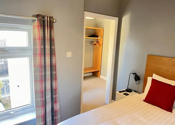 Hk Rooms - Self Catering Rooms